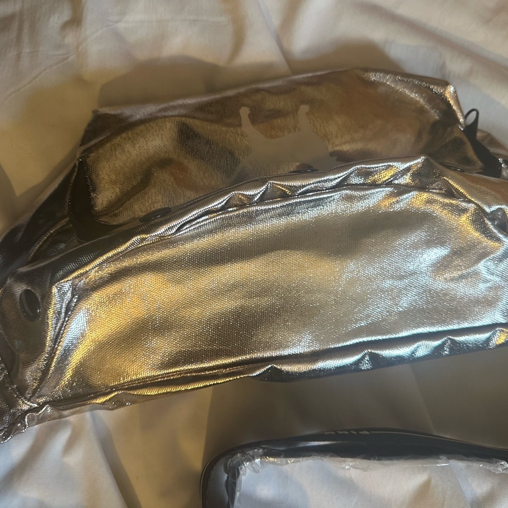 Fanny Pack - Picture 3 of 3